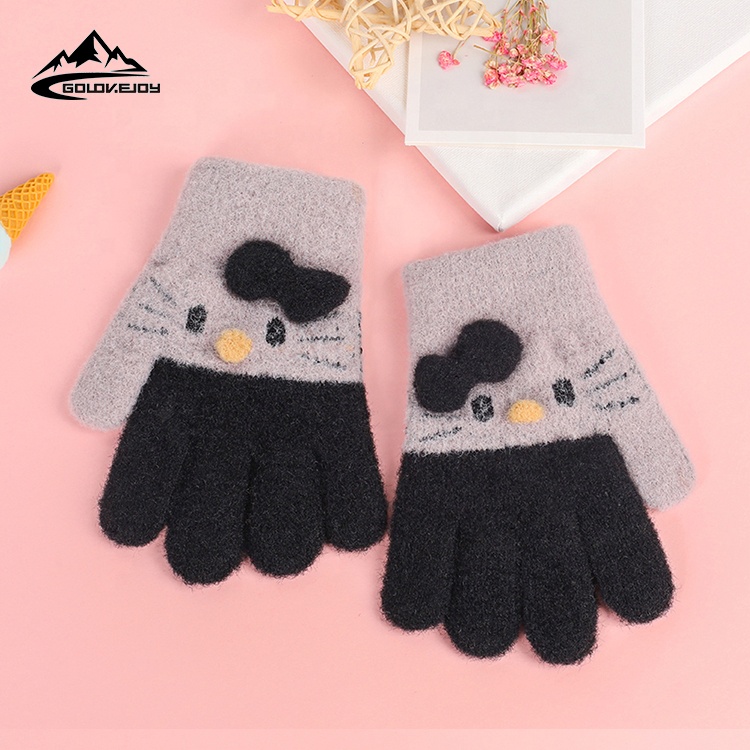 Knitted Warm Gloves for Boys and Girls - Winter Windproof, Cute Cartoon Design, Cold Protective Gloves for Baby Children